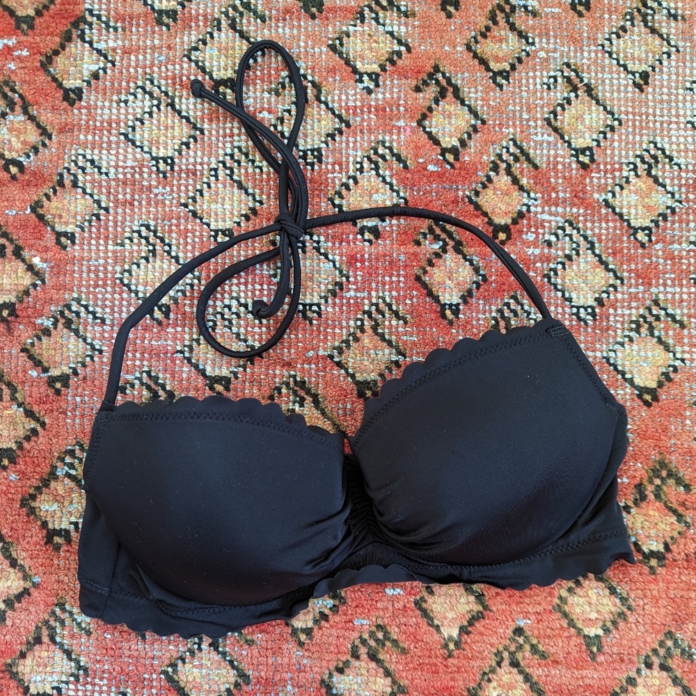 32C Victoria's Secret Black Scalloped Bikini Top